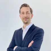 Simon Hensellek | About | University of Auckland